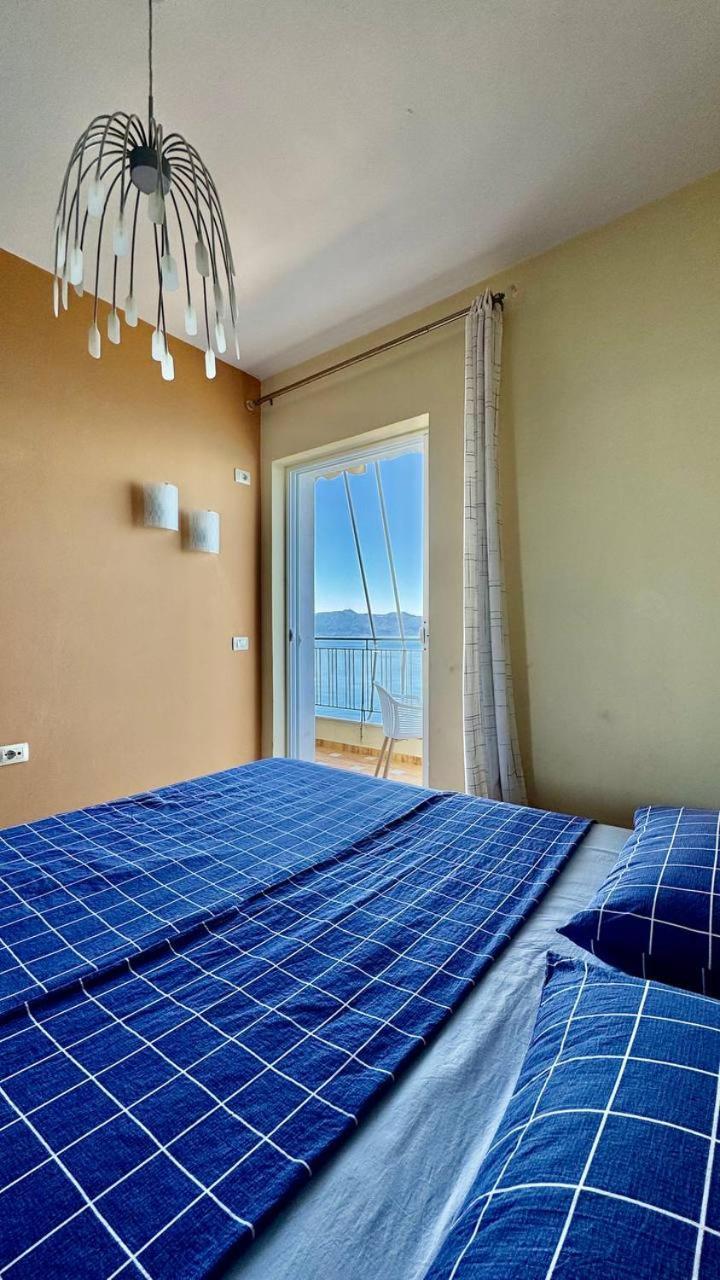 Sail Sea View Apartments Sarandë Esterno foto