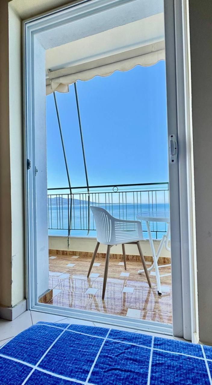 Sail Sea View Apartments Sarandë Esterno foto